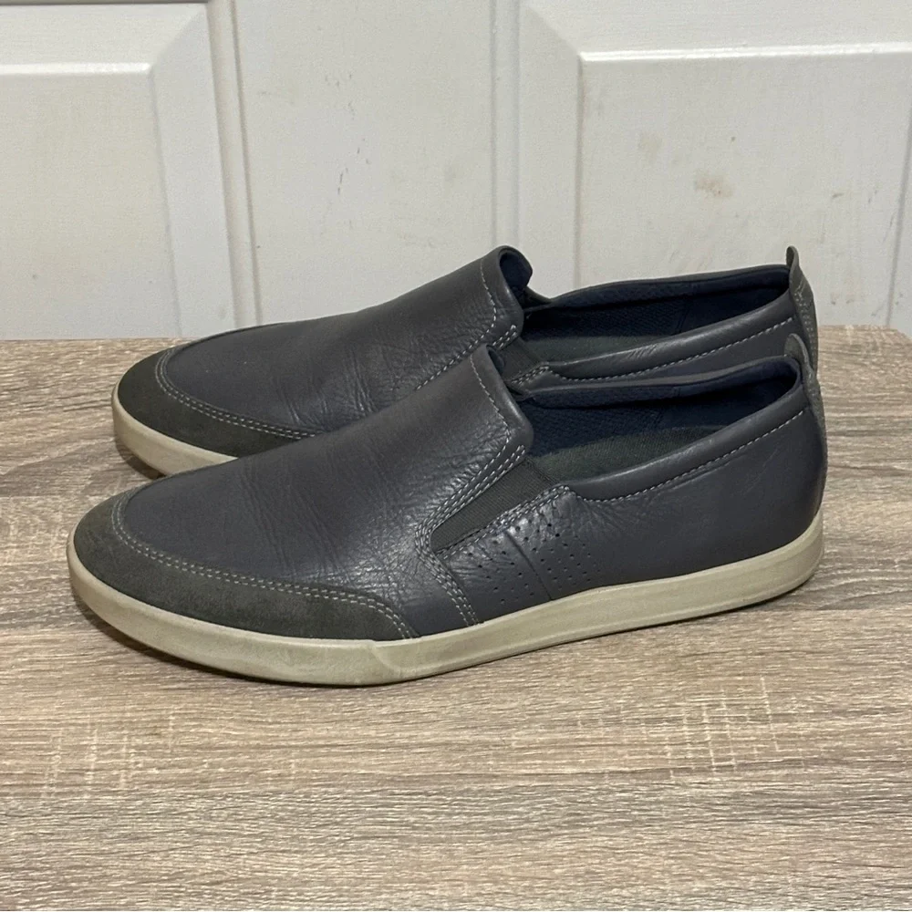 ECCO Collin 2.0 Gray Perforate Leather Slip On Casual Comfort Loafers Mens 9 /43